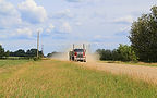 Truck on gravel_3213.JPG