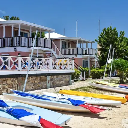 Catamaran Hotel Marina | 3 Star Hotel Review | Antigua