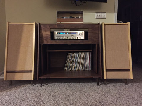 Retro Mod Stereo Console