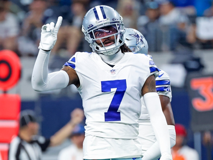 Cowboys Get Huge Boost Before Eagles Showdown + Lock Up Key Piece