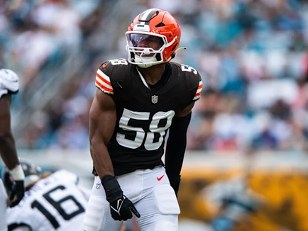 Veteran Linebacker Jordan Hicks Announces Retirement After 10 NFL Seasons
