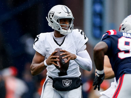 Geno Smith Makes History in Raiders Debut Win Over Patriots