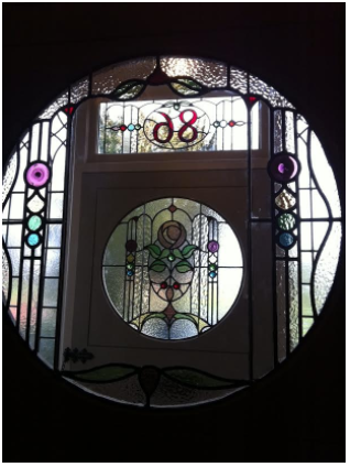 A seriously lovely round window affair..