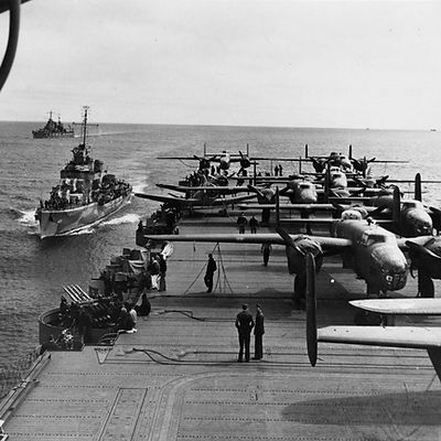 DoolittleRaiders USS Hornet Pic National Museum of the USAF.jpg