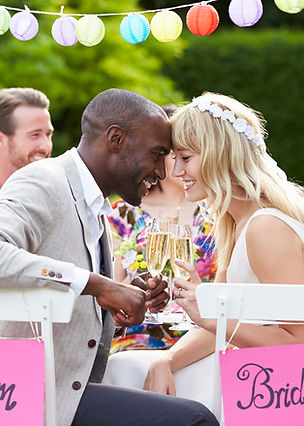 Wedding couple donating to Hereditary Brain Aneurysm Support