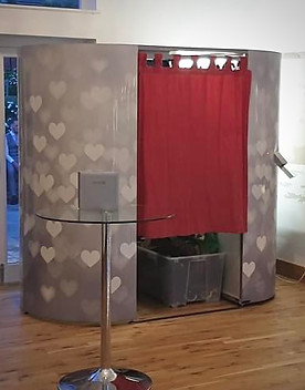 REAL SOUNDZ PHOTOBOOTH