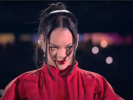 Rihanna se presentó en el Super Tazón anual número 57