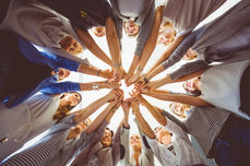 What the difference between Group Coaching and Round Table