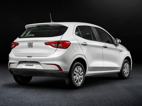 Nova versão de entrada do Argo chega para arrumar a casa na linha de compactos da Fiat