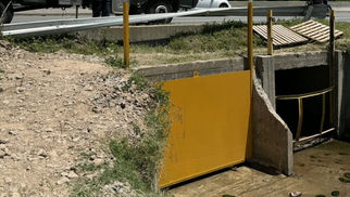 Santa Lucía: el Municipio repuso la compuerta para prevenir el ingreso de agua ante sudestadas