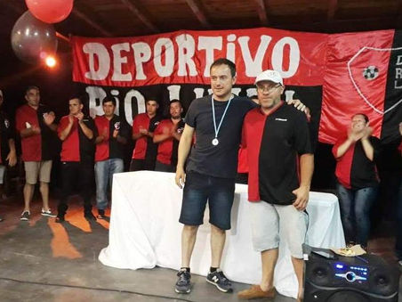 Abella participó de la cena de fin de año de Deportivo Río Luján