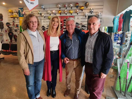 Verónica Magario en la Av. Rocca junto a Rubén Romano: ''La caída del comercio es infernal''