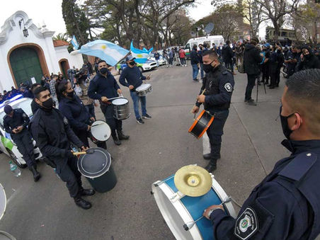 Repudio y preocupación por la manifestación de efectivos armados en la Quinta Presidencial