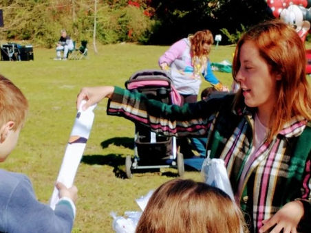 Creando Nexos celebró el día de la niñez con juegos y junto a las familias
