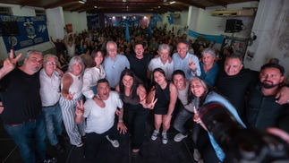 Taiana encabezó un encuentro en Campana y pidió unir fuerzas para frenar a Milei