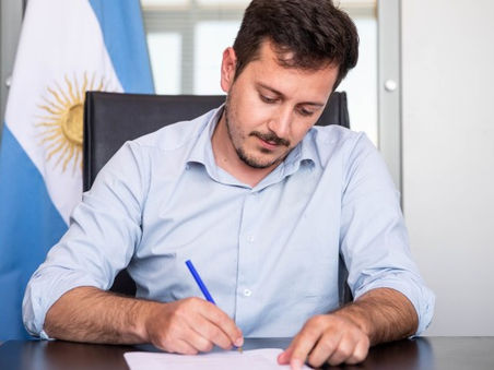 Alejo Sarna le pidió a Abella que defienda los recursos de Campana por sobre los de la Capital