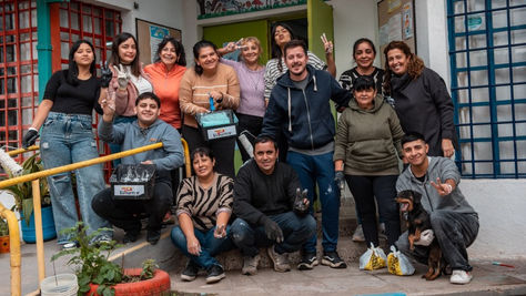Fuerza Patria Campana realizó una jornada solidaria en el Jardín 910 de San Cayetano