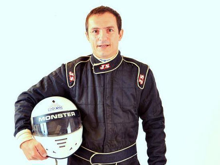 ''Frondosos días'' (por Miguel A. Di Fino)