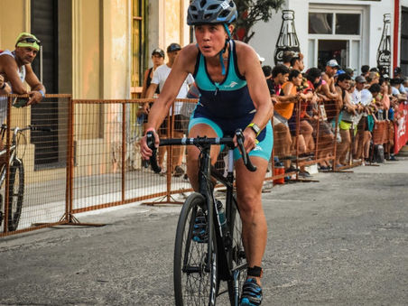 Campana tuvo representación en el Triatlón Internacional de La Paz