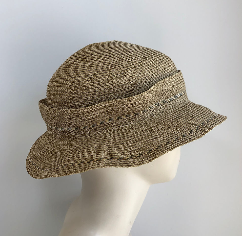 Thumbnail: Caddy  (wheat with olive tweed)