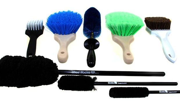 detailing brushes