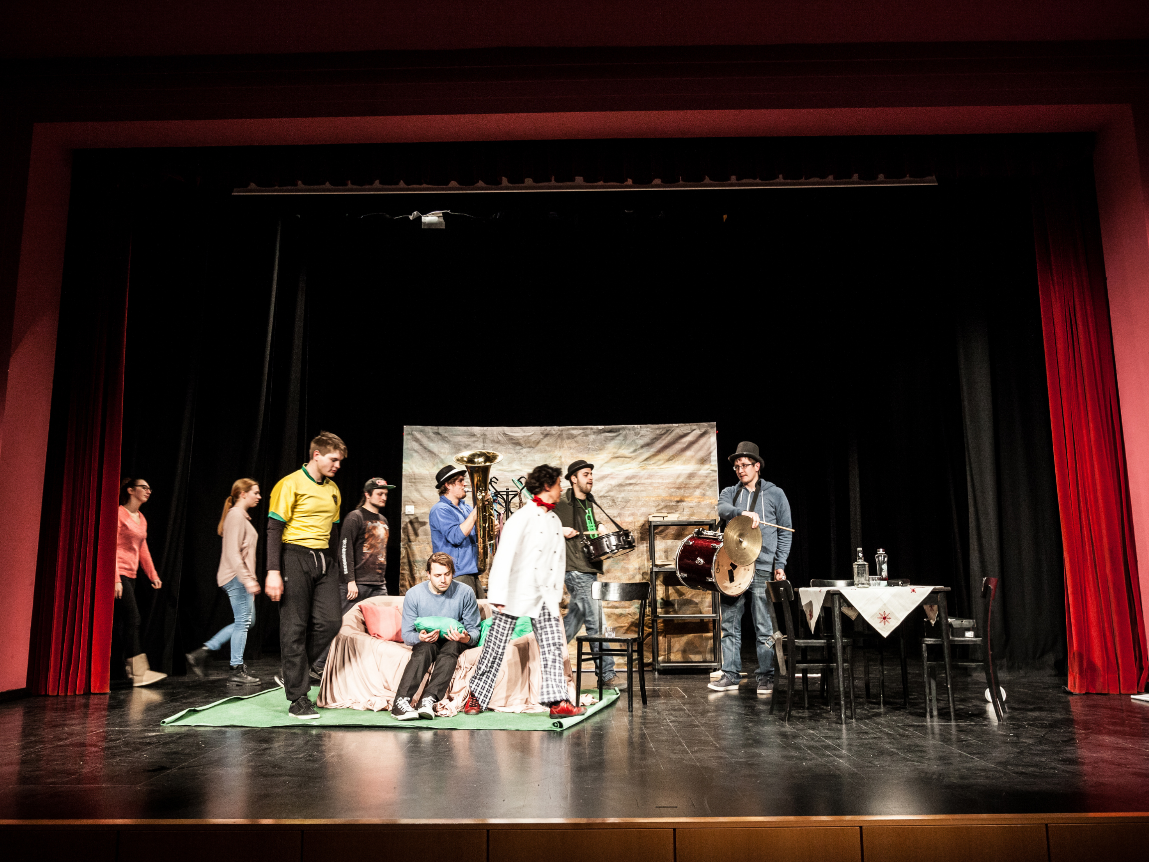Rising Stars Theatre Summer Camp | Freeway Music