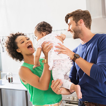 Familie zusammen spielen