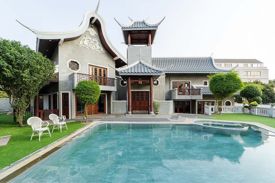 Teddy Dog Home สระว่ายน้ำ สถาปัตยกรรมสไตล์จีน