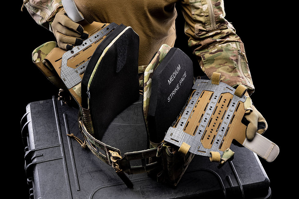 Thumbnail: FROG PRO HAWK PLATE CARRIER FRONT AND BACK