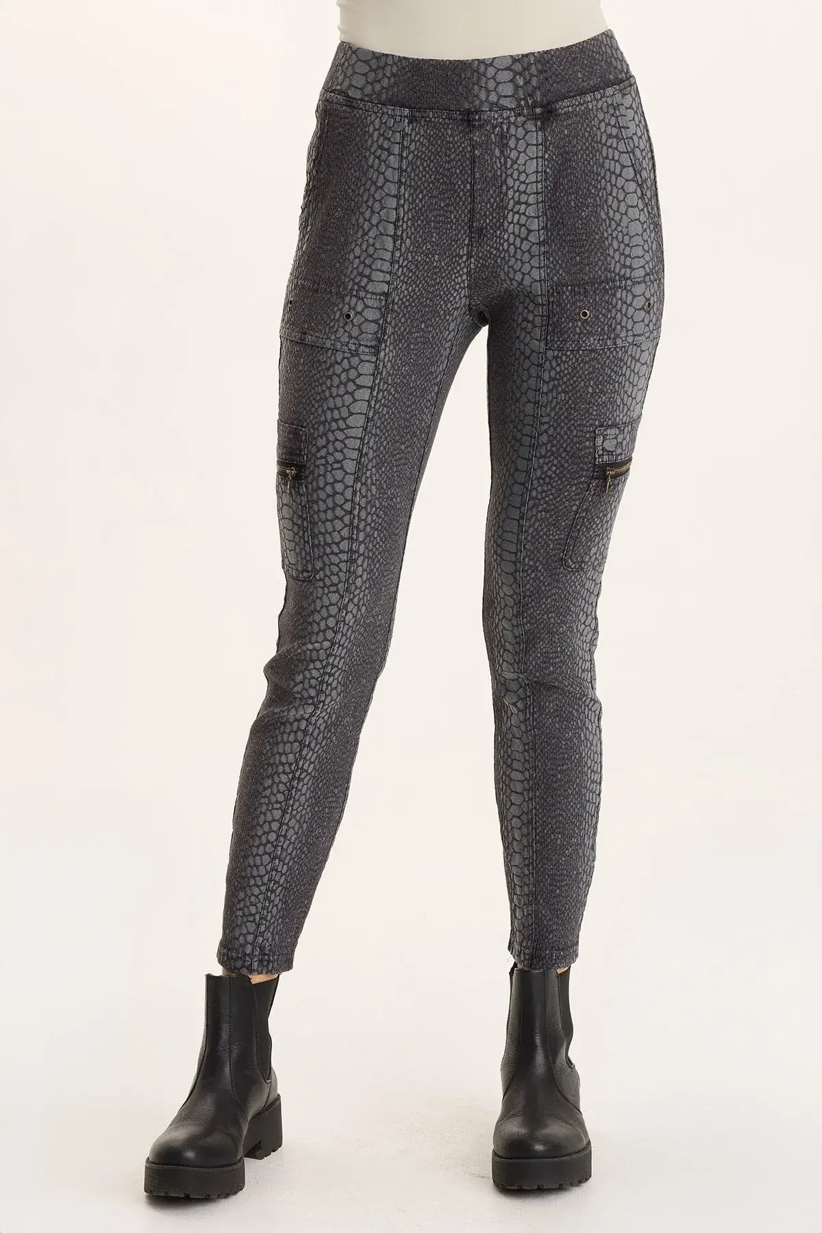 XCVI GAMLIN TEXTURED JACQUARD ELEVATED LEGGING  In Ashlar 