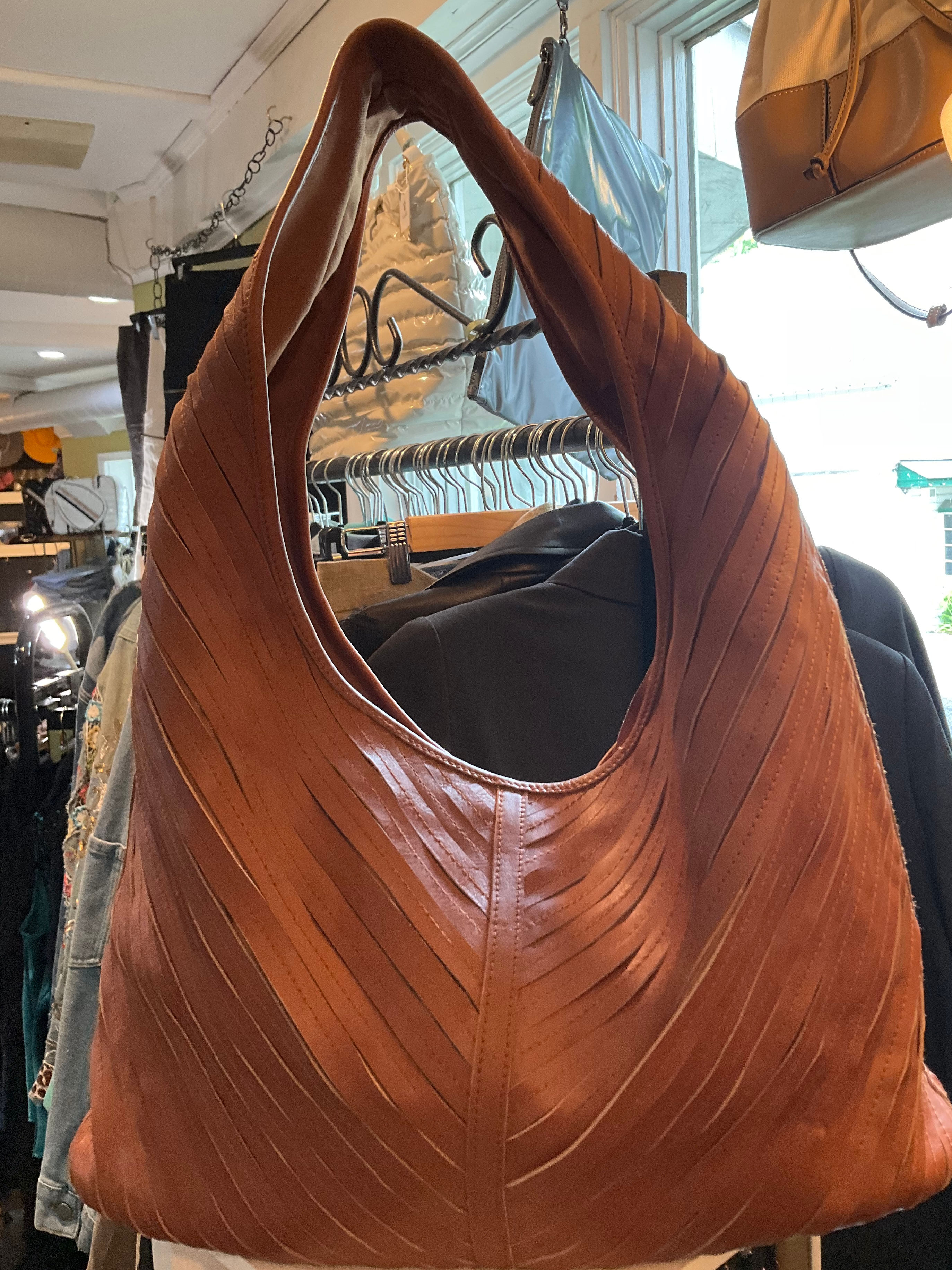 Soft leather handbag in chestnut