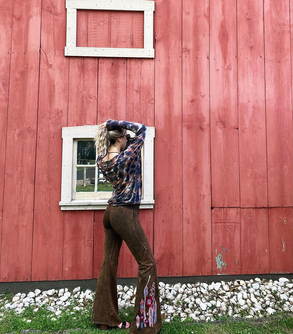 Thumbnail: River and Sky Top