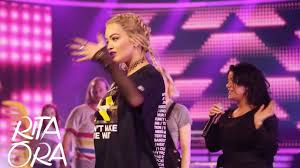 rita ora ( cantora ) curiocidades