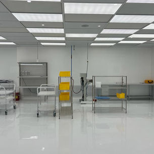 Navigating the Cleanroom Landscape: A Guide to Choosing Cleanroom Furniture