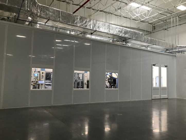 Sinergix Certified Cleanrooms and Contractor designs and installs cleanrooms, offers supplies, cleaning and testing for cleanroom applications in multiple industries across the United States.