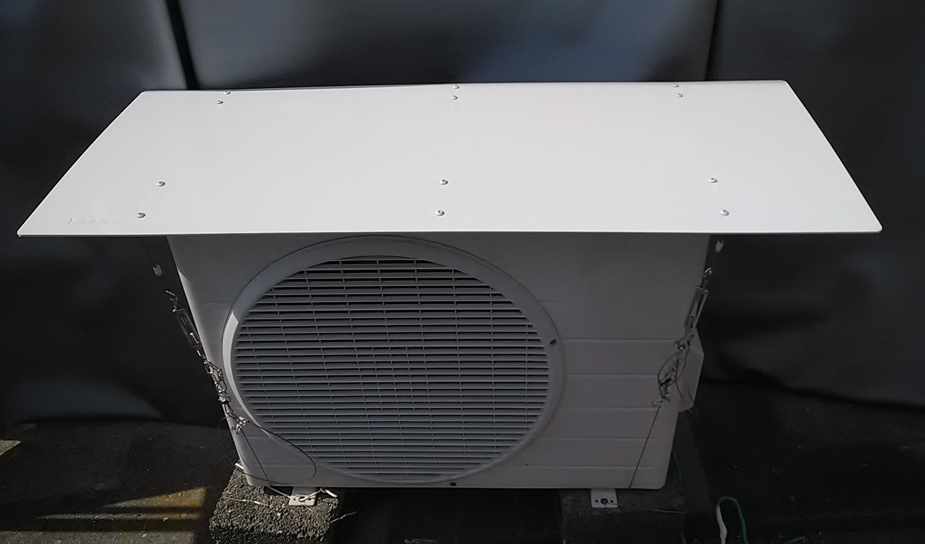 TMOMO エアコン室外機日除けカバー　アルミ製　ヒサシ無　タイプF