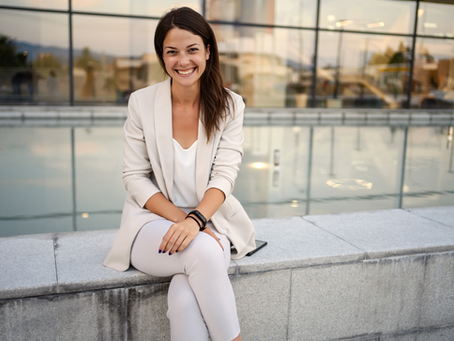 20 Life Hacks for Women on the Go