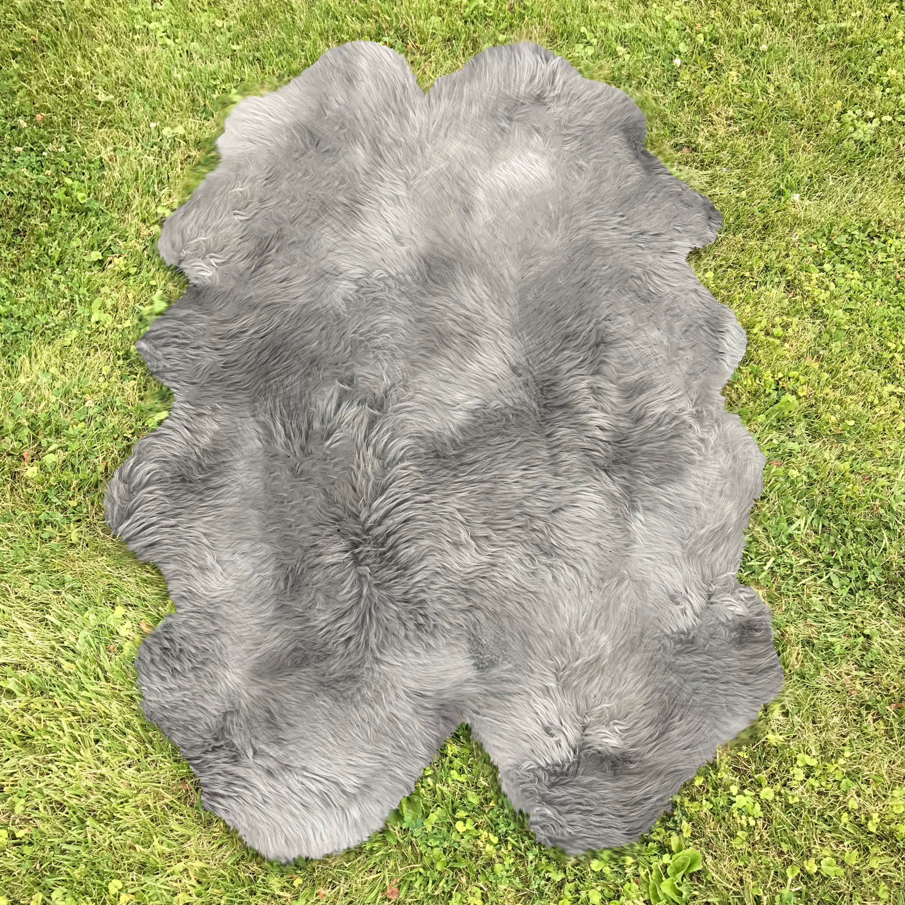 Australian Sheepskin Quad Platinum 4'x6'