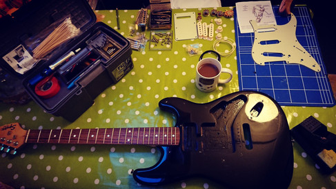 Squier Strat 1