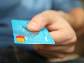 I want my first credit card - What do I need to know?
