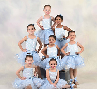 GROUP_5_TAP__BDC_DSC_0897 low res.jpg