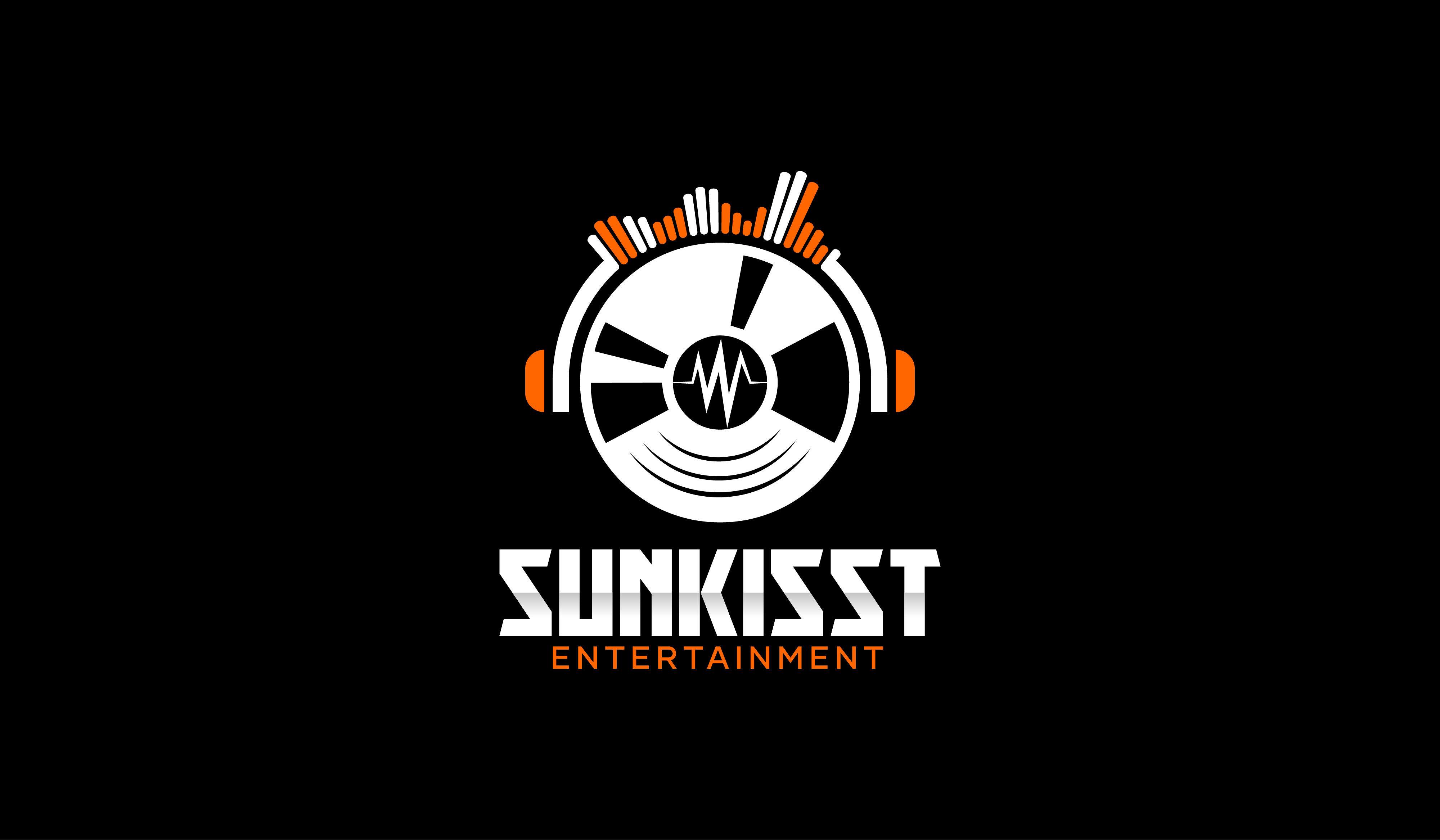 Sunkisst Entertainment DJ & Photo Booth photo