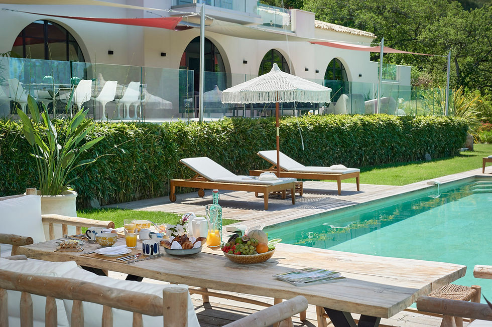 Swimming pool in a villa in Saint-Tropez