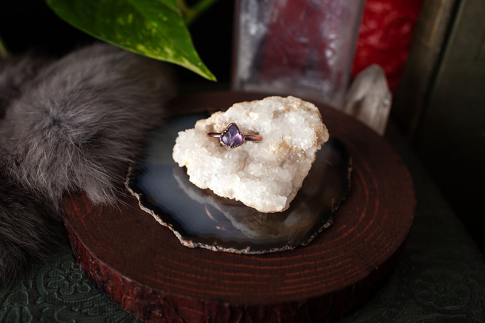 Thumbnail: Amethyst Leaf Ring