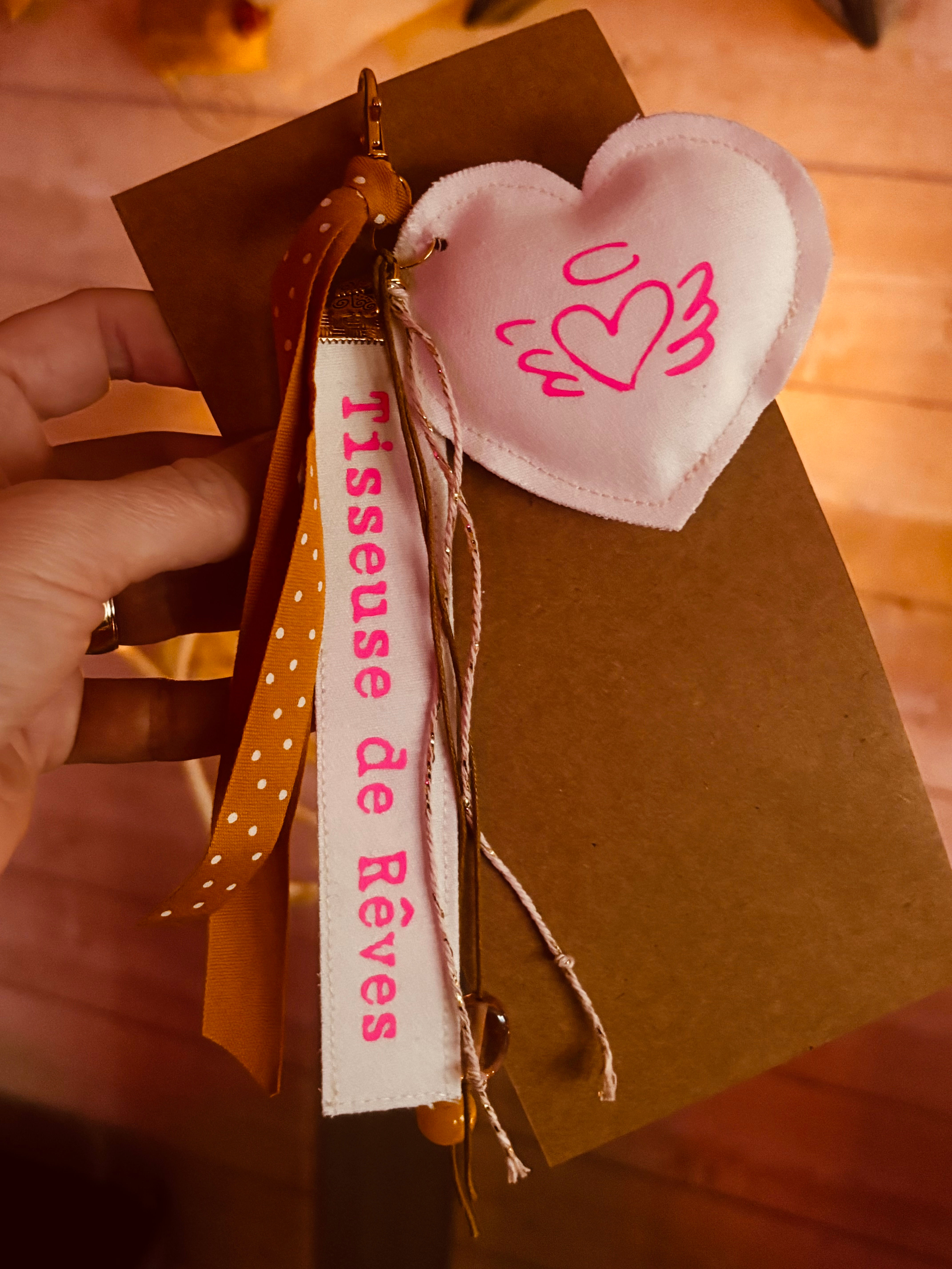 Porte-clé ou bijoux de sac vue de face