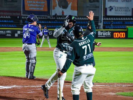 PAR DE BAMBINAZOS DE ERVIN DAN TRIUNFO A PERICOS