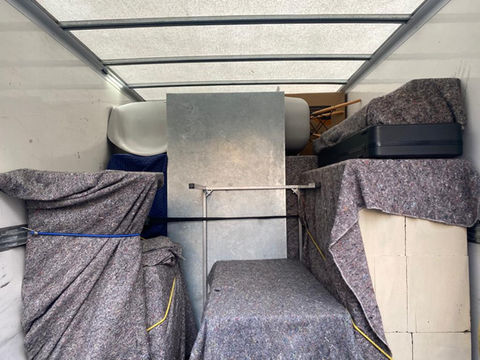 Move with Moreno Luton Van Loads perfect for Home Removals.