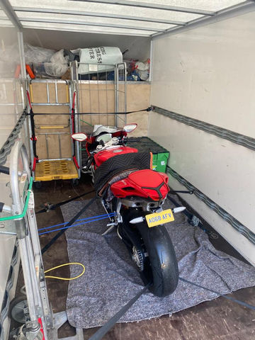 Move with Moreno London motorbike Transport.