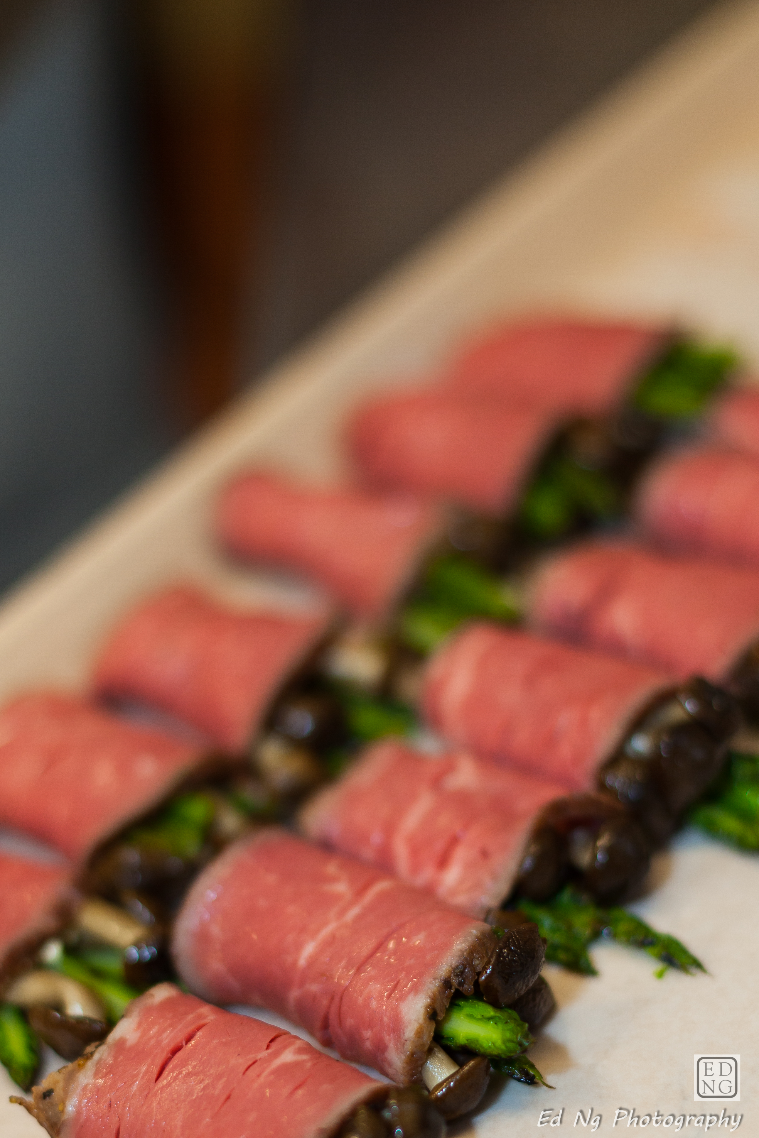 Roast beef, asparagus, cambozola