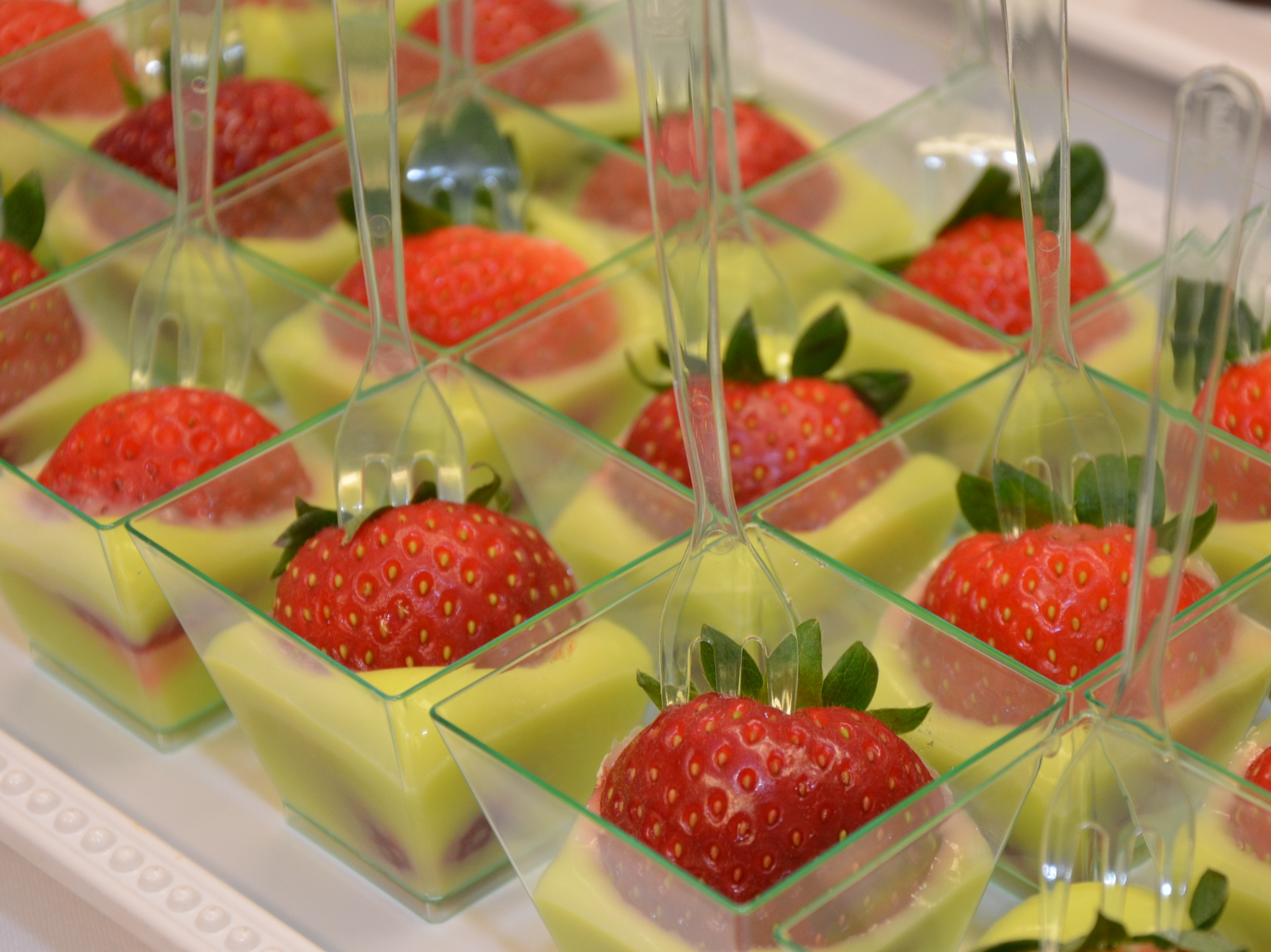 Strawberry with lime curd